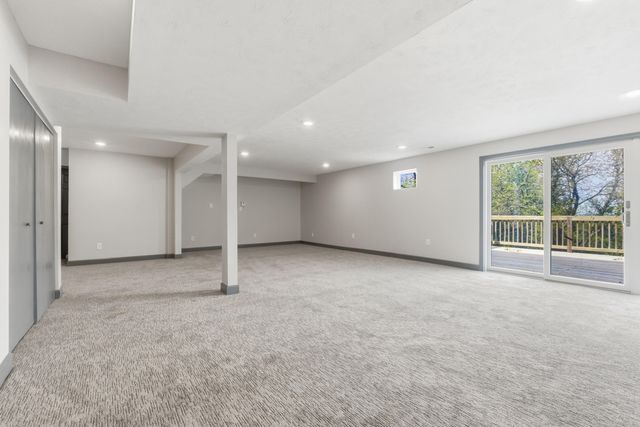 15038 CATALINA Terrace, Council Bluffs, IA 51503