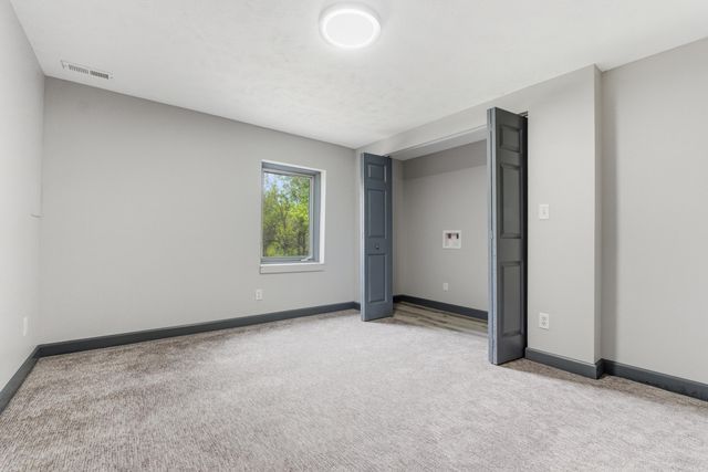 15038 CATALINA Terrace, Council Bluffs, IA 51503