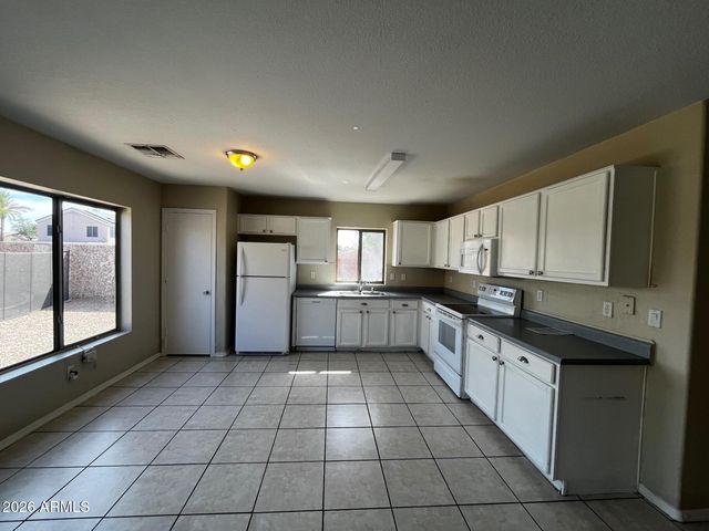 13006 W EVANS Drive, El Mirage, AZ 85335