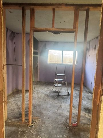 1607 Cleaveland Street, San Bernardino, CA 92411