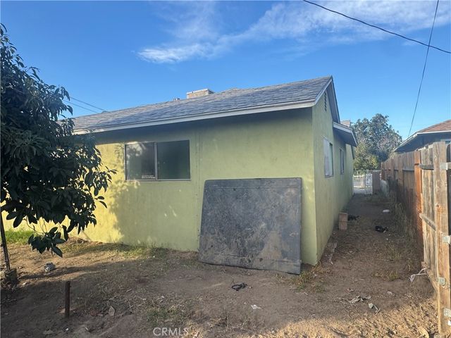 1607 Cleaveland Street, San Bernardino, CA 92411