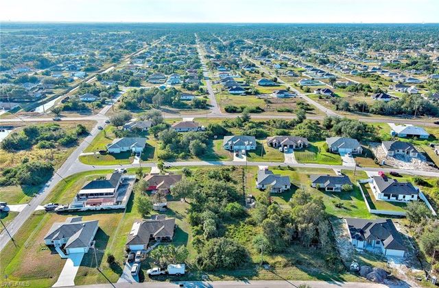 394 Palencia AVE, Lehigh Acres, FL 33974