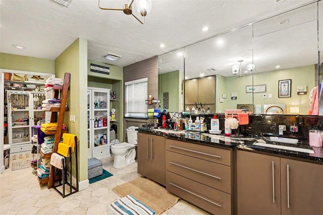 2256 SE MILL CREEK CIRCLE, Ocala, FL 34471