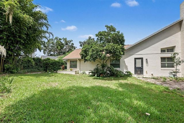 2256 SE MILL CREEK CIRCLE, Ocala, FL 34471