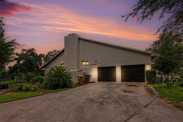 2256 SE MILL CREEK CIRCLE, Ocala, FL 34471