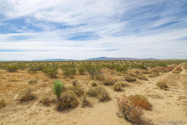 0 112th ST West 2, Rosamond, CA 93560