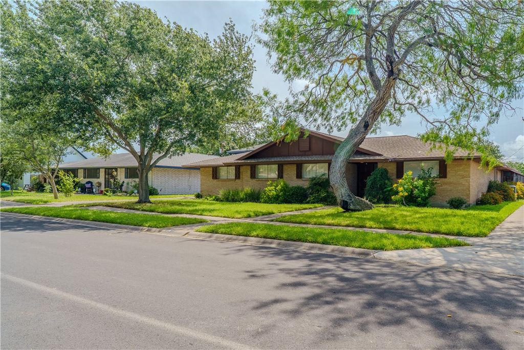 741 Monette Dr, Corpus Christi, TX 78412