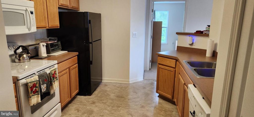 1507 MOORE ST #204, BRISTOL, PA 19007 — photo 4