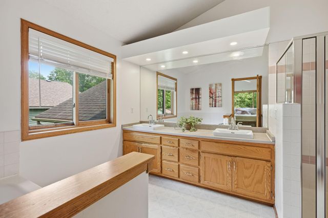 535 Hawthorn Road, Lino Lakes, MN 55014
