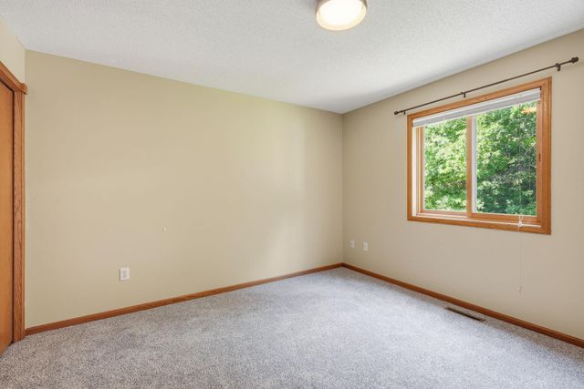535 Hawthorn Road, Lino Lakes, MN 55014