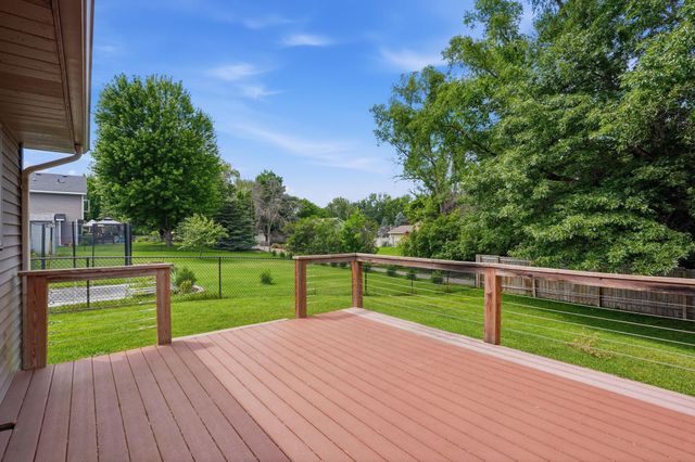 535 Hawthorn Road, Lino Lakes, MN 55014