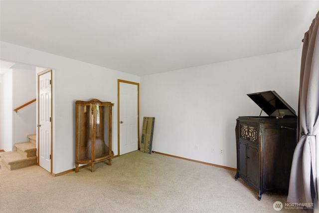203 3rd Street NE, Yelm, WA 98597