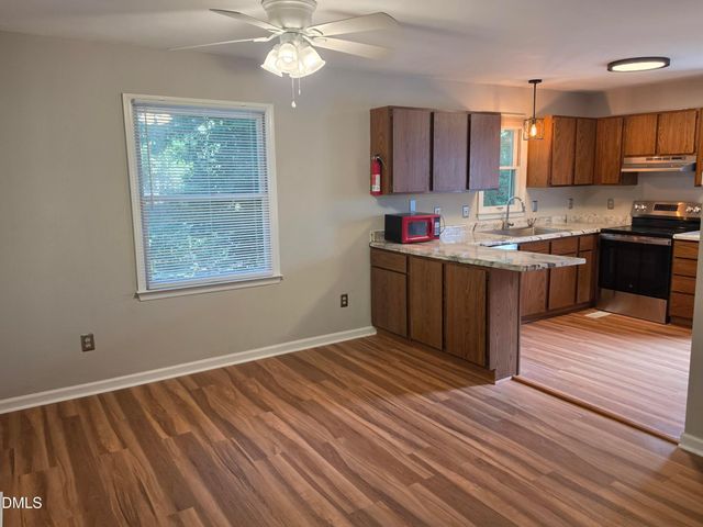 1102 E Franklin Street A, Chapel Hill, NC 27514
