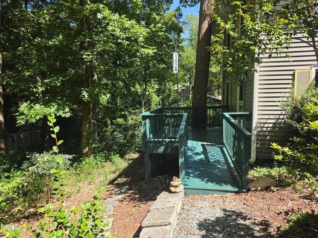 1102 E Franklin Street A, Chapel Hill, NC 27514