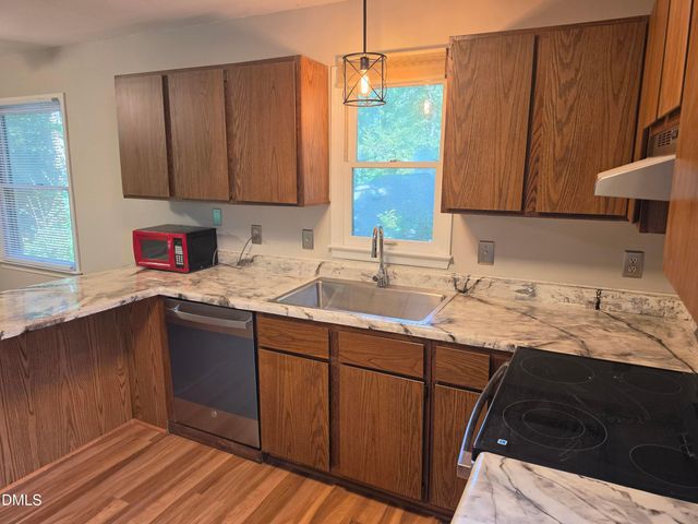 1102 E Franklin Street A, Chapel Hill, NC 27514