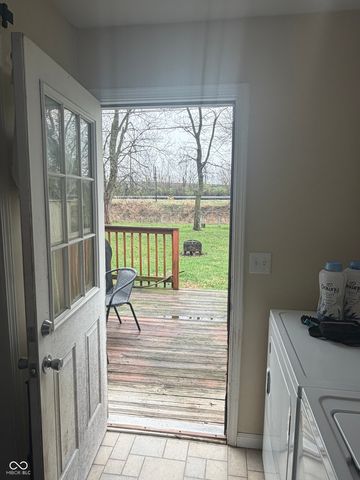 1713 Manor Drive, Lebanon, IN 46052