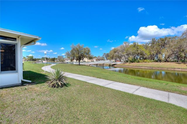 1919 CLUB CIRCLE, Lake Wales, FL 33854