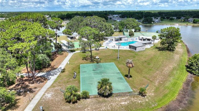 1919 CLUB CIRCLE, Lake Wales, FL 33854