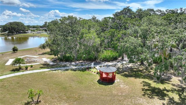 1919 CLUB CIRCLE, Lake Wales, FL 33854