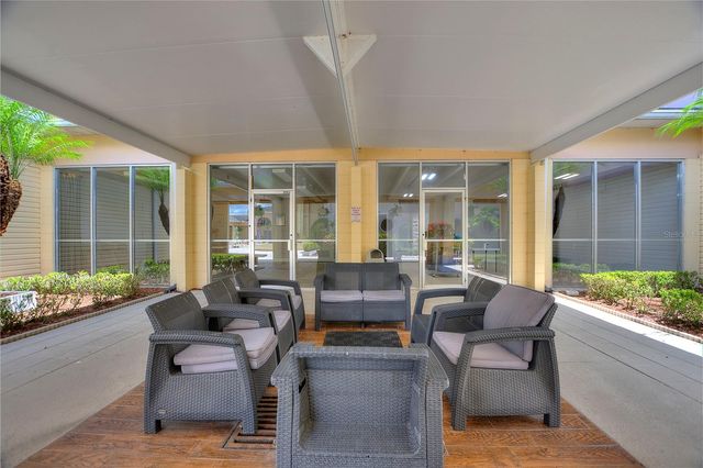 1919 CLUB CIRCLE, Lake Wales, FL 33854