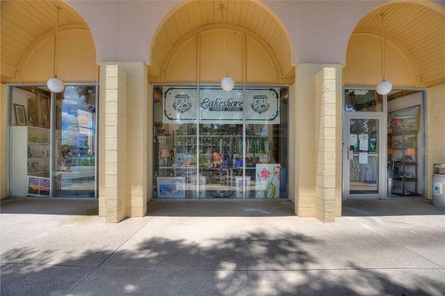 1919 CLUB CIRCLE, Lake Wales, FL 33854