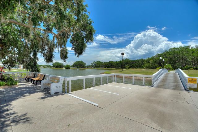 1919 CLUB CIRCLE, Lake Wales, FL 33854