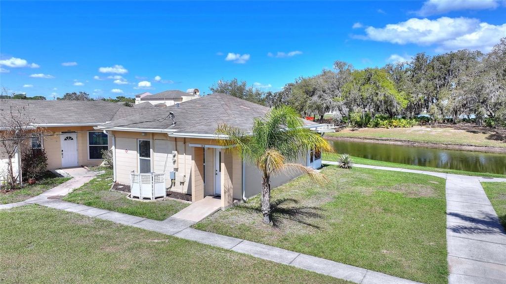 1919 CLUB CIRCLE, Lake Wales, FL 33854
