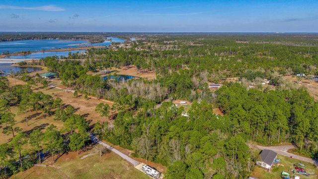00 Petersen Pt Rd, Milton, FL 32583