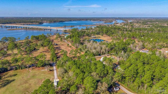 00 Petersen Pt Rd, Milton, FL 32583