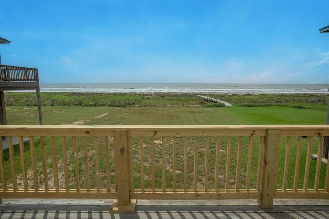1158 County Road 230, Sargent, TX 77414