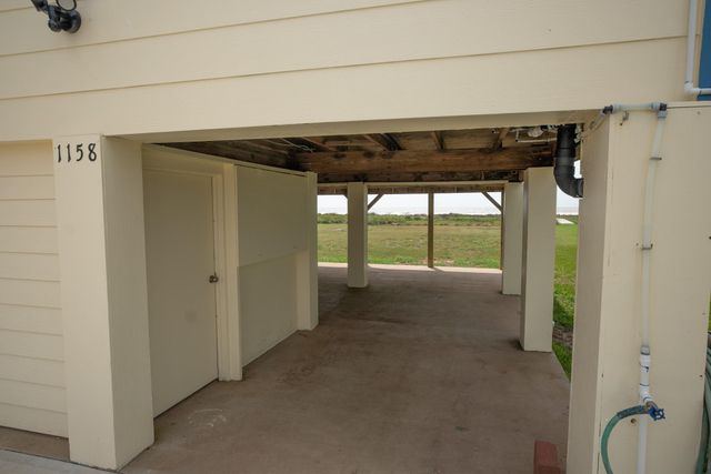1158 County Road 230, Sargent, TX 77414