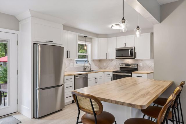 10835 York Avenue S, Bloomington, MN 55431