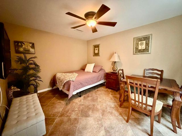 311 Villena Way, Palm Desert, CA 92260