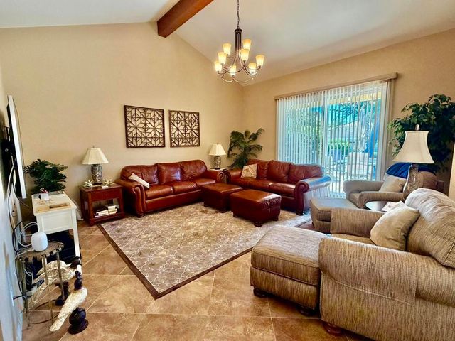 311 Villena Way, Palm Desert, CA 92260