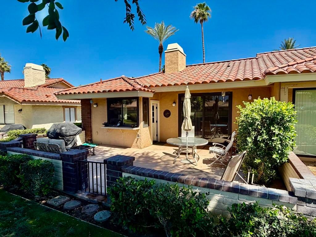 311 Villena Way, Palm Desert, CA 92260