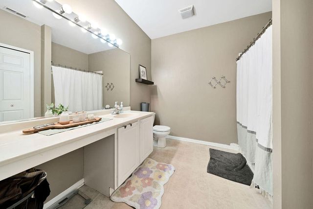 1159 Auburn Meadow Lane, Schererville, IN 46375