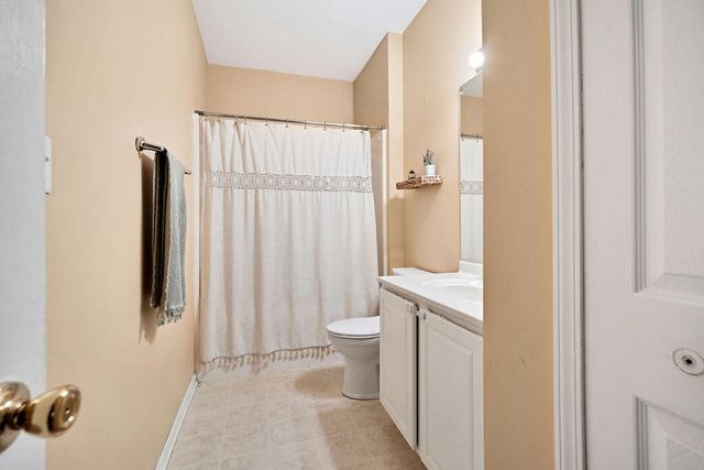 1159 Auburn Meadow Lane, Schererville, IN 46375