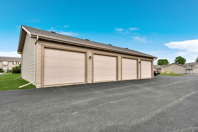 1159 Auburn Meadow Lane, Schererville, IN 46375