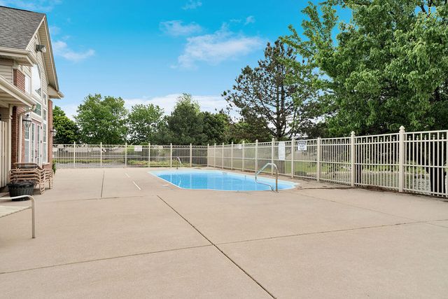 1159 Auburn Meadow Lane, Schererville, IN 46375