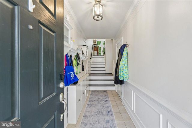 9276 LAUREL RIDGE CROSSING RD, Lorton, VA 22079