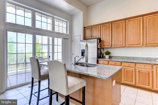 9276 LAUREL RIDGE CROSSING RD, Lorton, VA 22079