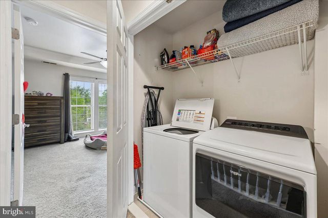 9276 LAUREL RIDGE CROSSING RD, Lorton, VA 22079