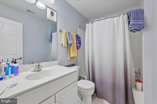 9276 LAUREL RIDGE CROSSING RD, Lorton, VA 22079