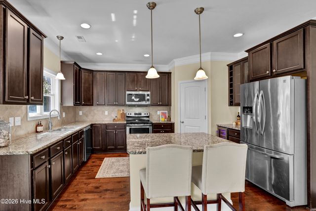 313 Red Cedar Drive, Sneads Ferry, NC 28460