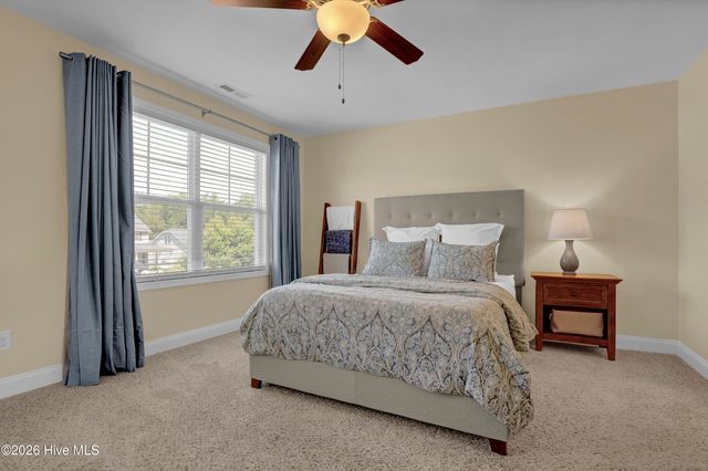 313 Red Cedar Drive, Sneads Ferry, NC 28460