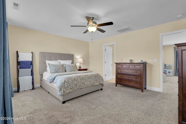 313 Red Cedar Drive, Sneads Ferry, NC 28460