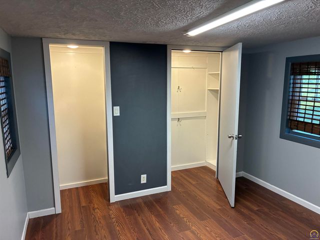 201 SE Norwood ST, Topeka, KS 66607