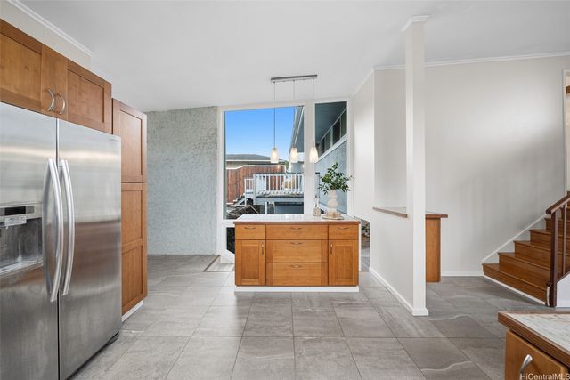 47-402 Kamehameha Highway, Kaneohe, HI 96744