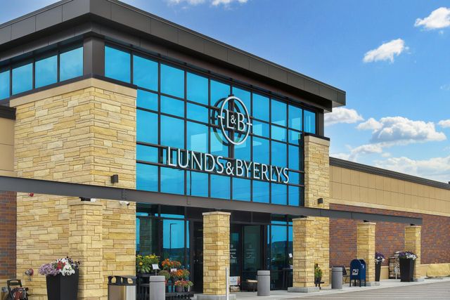 1098 Annagaire Curve, Rosemount, MN 55068