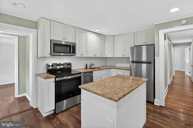 2680 CHARLESTOWN RD, Phoenixville, PA 19460